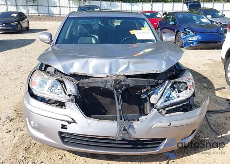 2010 Hyundai Genesis 3.8 из США, поврежденный, VIN KMHGC4DE2AU105230